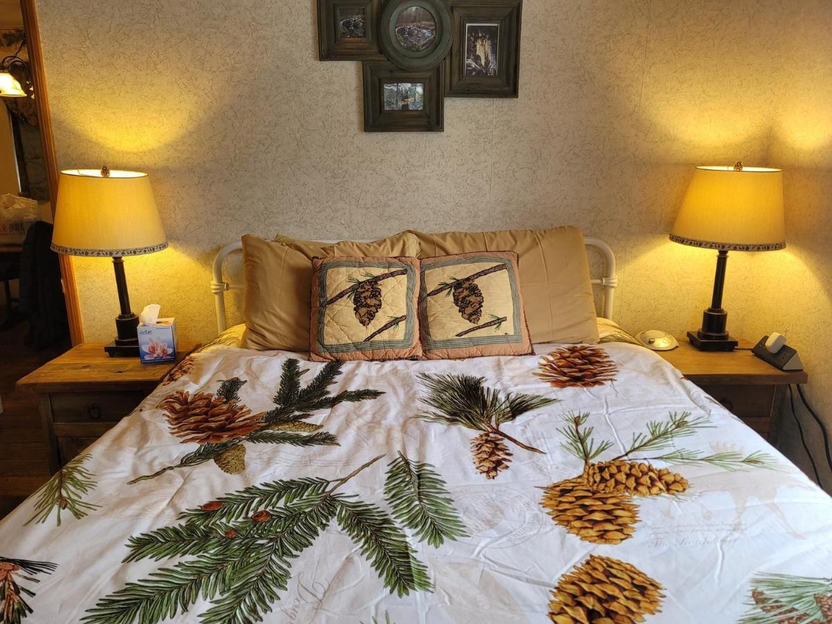 Hillcrest Suites & Cabins Big Bear Lake Bagian luar foto